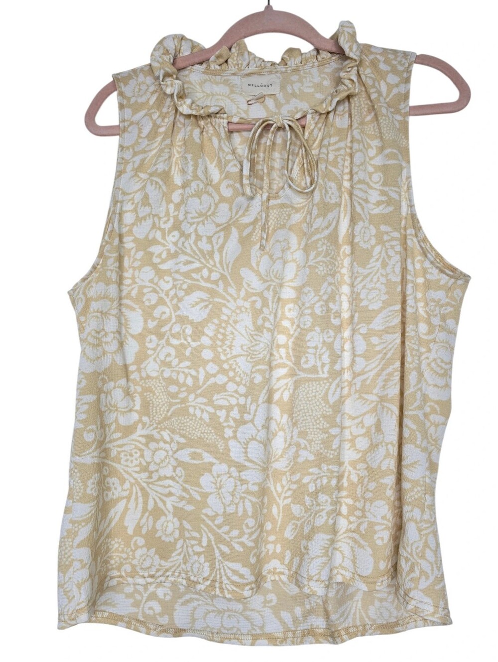 Melloday Yellow and White Floral Sleeveless Top